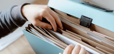 Como organizar seus documentos pessoais para evitar problemas futuros